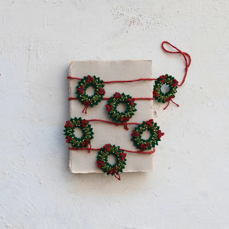 Hello Honey® 6ft. Holiday Wreaths Garland