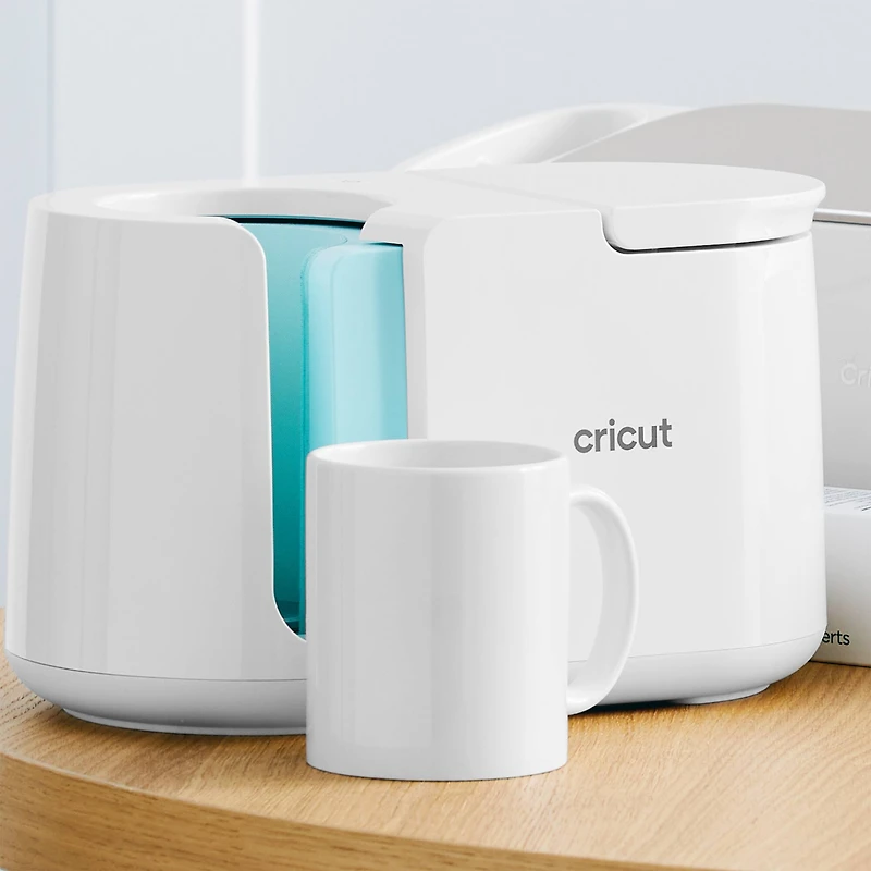 Cricut Mug Press™ + Mug-Making Kit