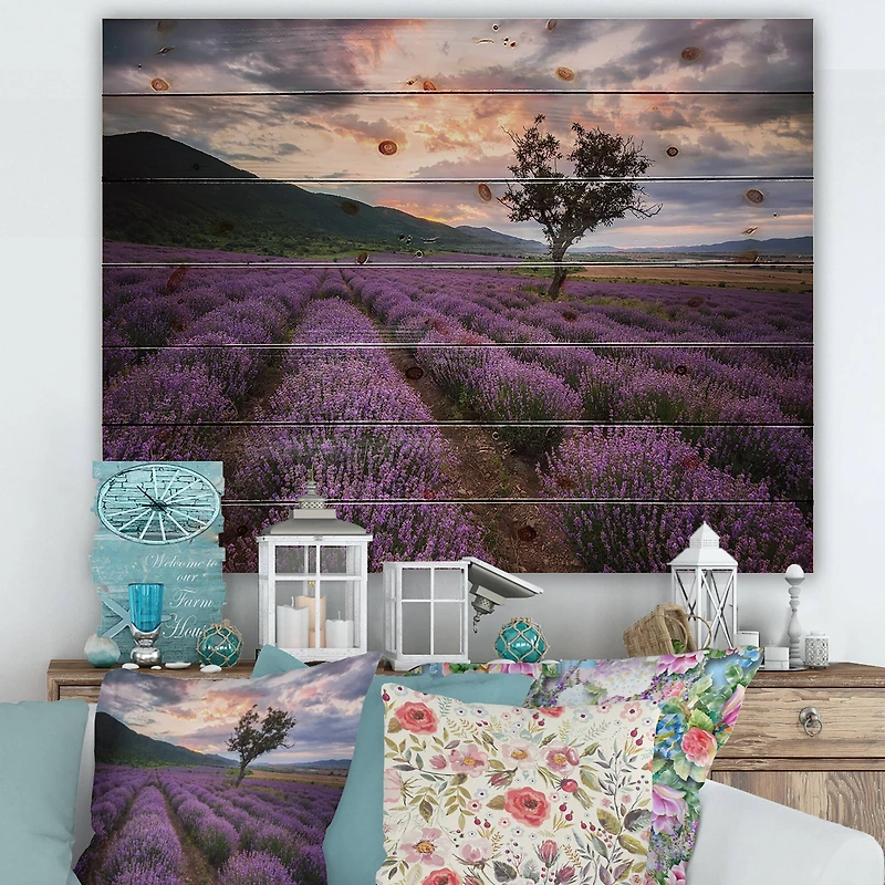 Designart - Lavender Field At Dawn III