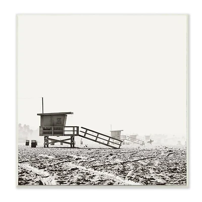 Stupell Industries Lifeguard Stands on Beach Wooden Wall Plaque