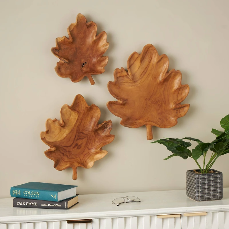 Brown Teak Wood Leaf Tray Set