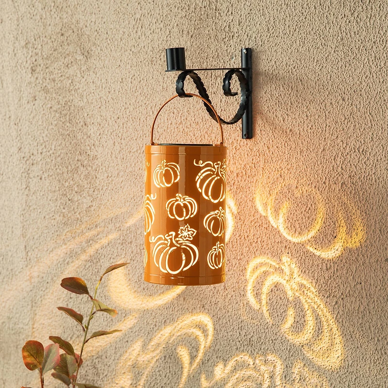 Glitzhome® 10.75" Fall Metal Pumpkin Solar Powered LED Lantern