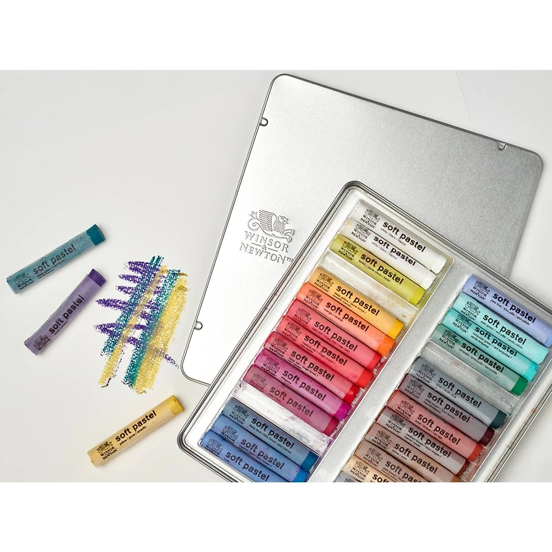 Winsor & Newton™ Introduction to Fine Art 30 Piece Soft Pastel Set