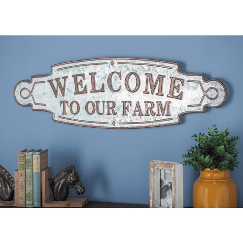 Brown Metal Farmhouse Sign Wall Décor