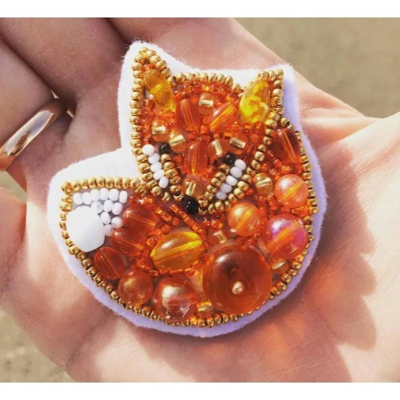 Crystal Art Beadwork Kit For Creating Broоch Fox
