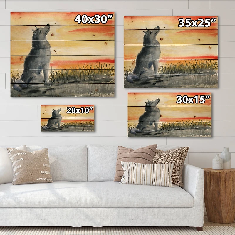 Designart - Grey Wolf Howling At The Moon