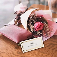 JAM Paper Double Metallic Border Fold-Over Wedding Table Place Cards