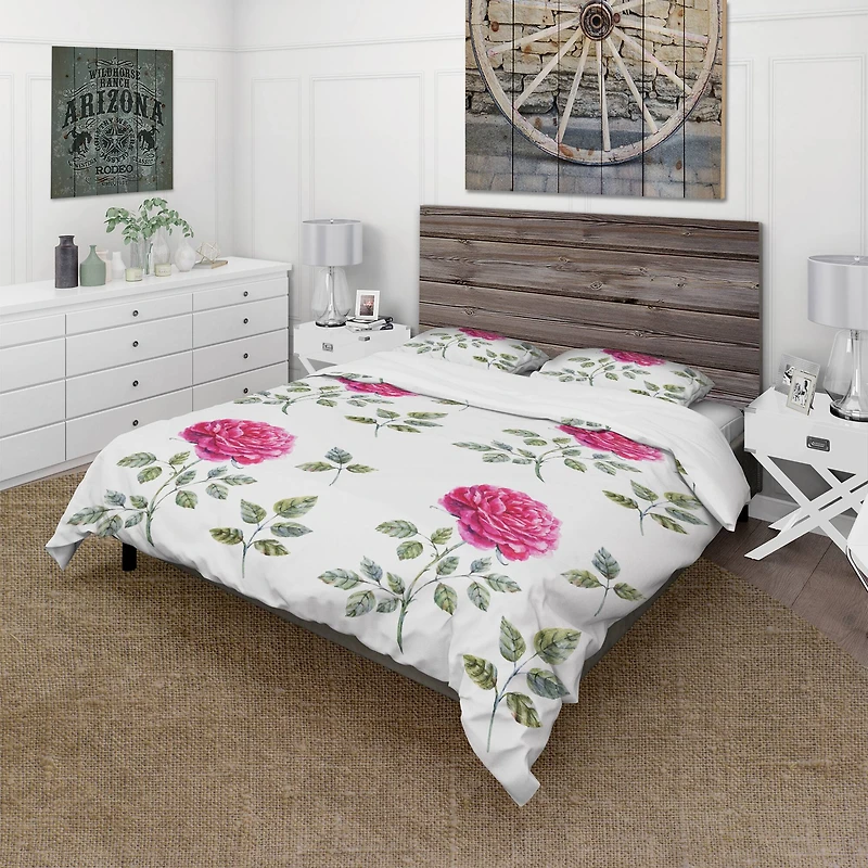 Designart 'Beautiful Red Rose' Cabin & Lodge Bedding Set