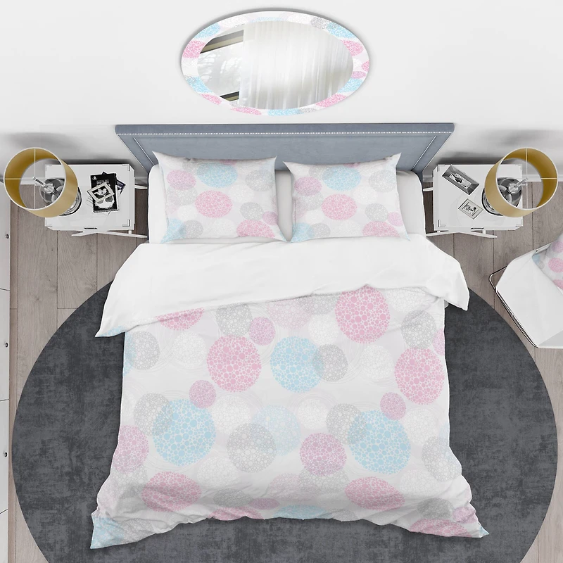 Designart 'Circular Abstract Retro Geometric III' Mid-Century Duvet Cover Set