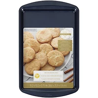 Wilton® Diamond-Infused Non-Stick Navy Blue Medium Baking Sheet