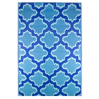 Blue Quatrefoil Rectangular Outdoor Area Rug, 4ft. x 6ft.