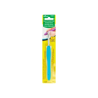 Clover Amour Aluminum Crochet Hook