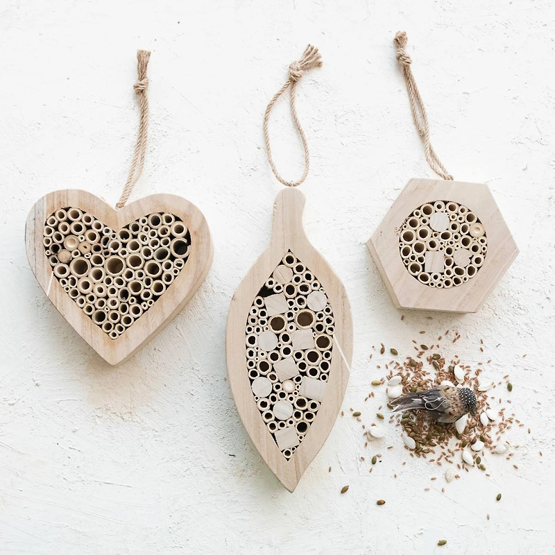 Hello Honey® 9.5" Natural Paulownia Wood & Bamboo Heart-Shaped Insect House with Jute Hanger