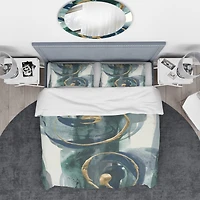 Designart 'Indigo and Gold II' Geometric Bedding Set