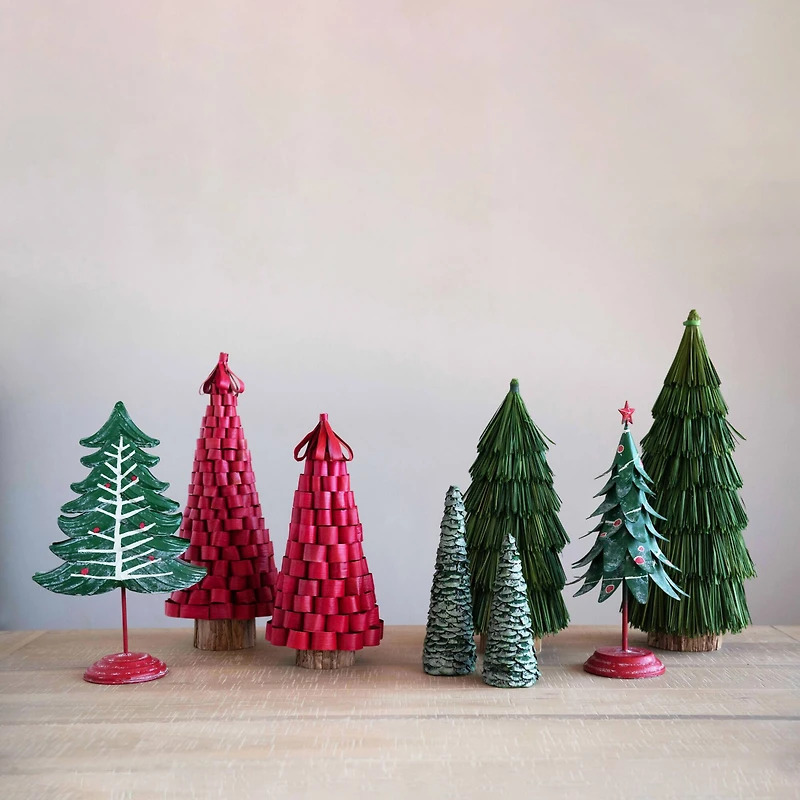 Hello Honey® Red Leaf Loop Christmas Tree