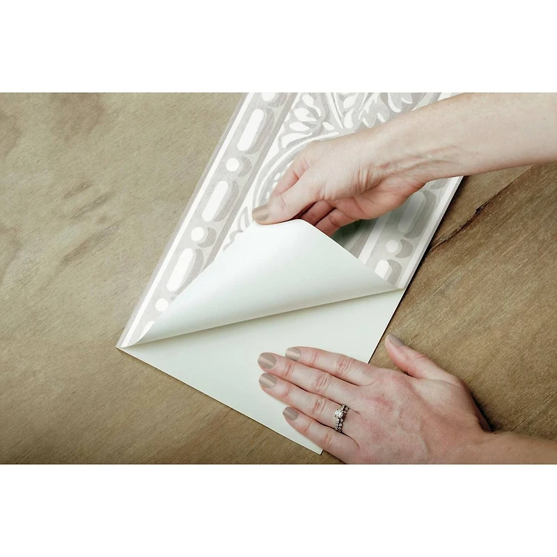 RoomMates Sculpted Architectural Peel & Stick Border