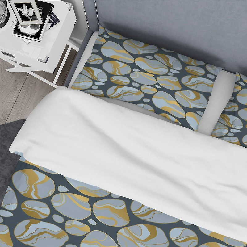 Designart 'Golden Marble Design IV' Mid-Century Duvet Cover Set