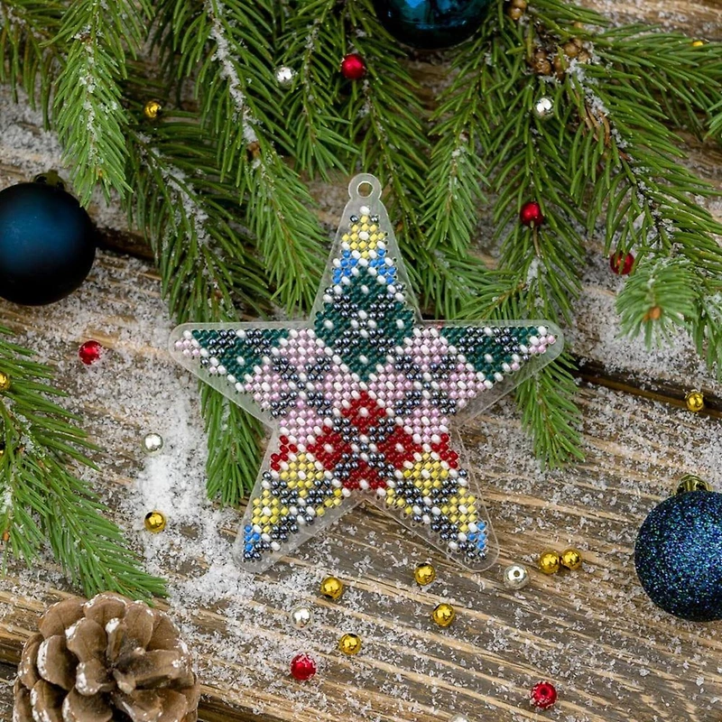 Wonderland Crafts Fair Isle Plaid Star Ornament Bead Embroidery on Plastic Kit
