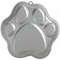 Wilton® Paw Print Novelty Cake Pan