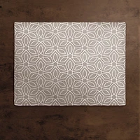 18" Leafy Pattern Poly Twill Placemat