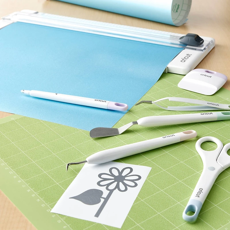 Cricut® Essential Tool Set