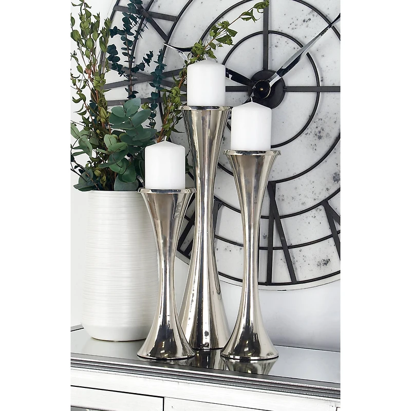 Silver Modern Candle Holder Set