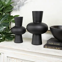 Black Glass Trumpet Vase Set