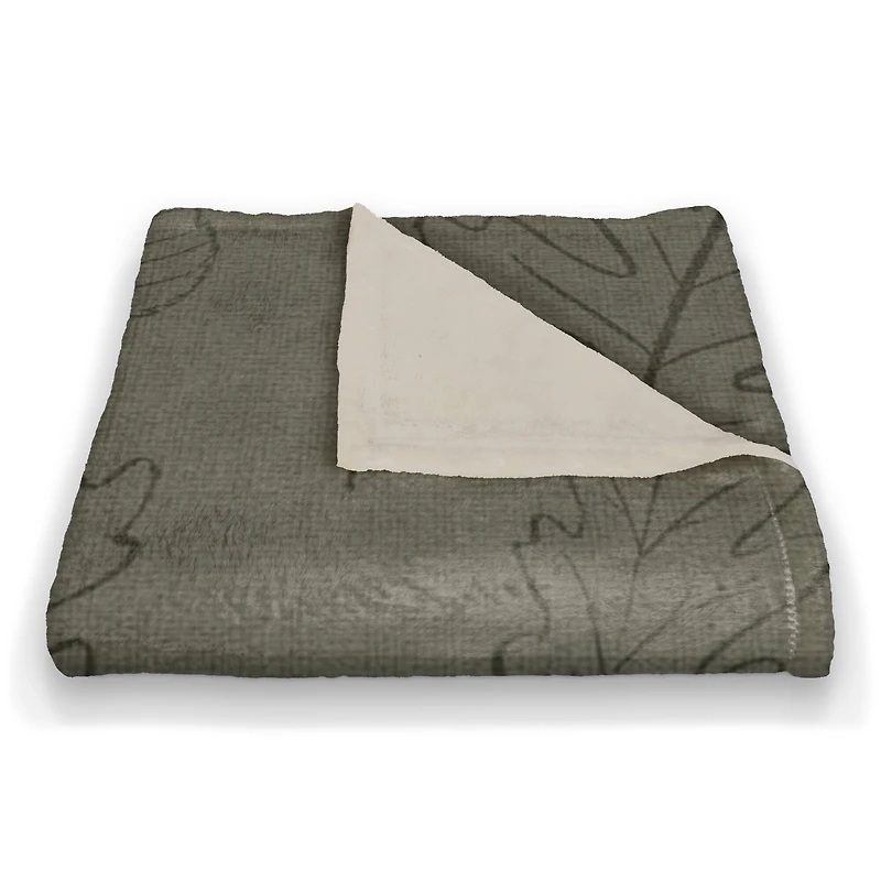 Leaf Patterned Coral Fleece Blanket