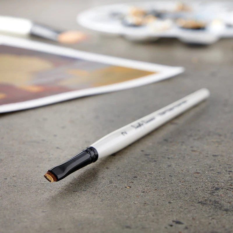 Simply Simmons Short Handle Chisel Blender Brush