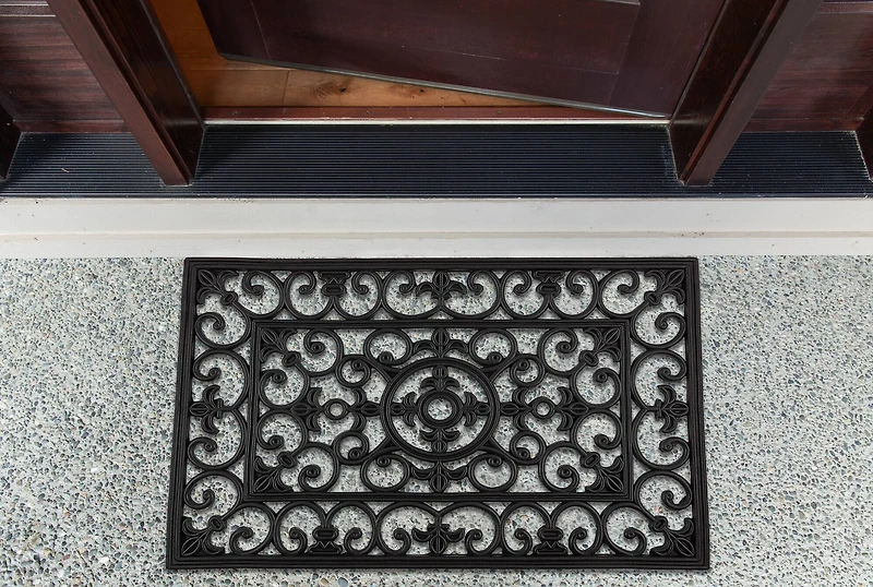 DII® Natural Rubber Wrought Iron Doormat