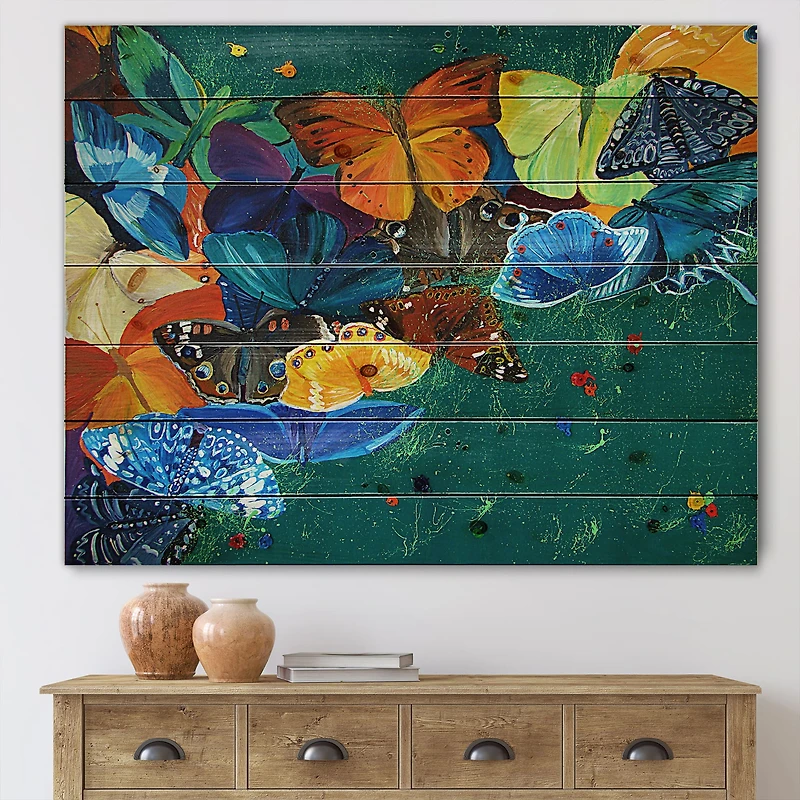 Designart - Colour Butterflies On A Gree