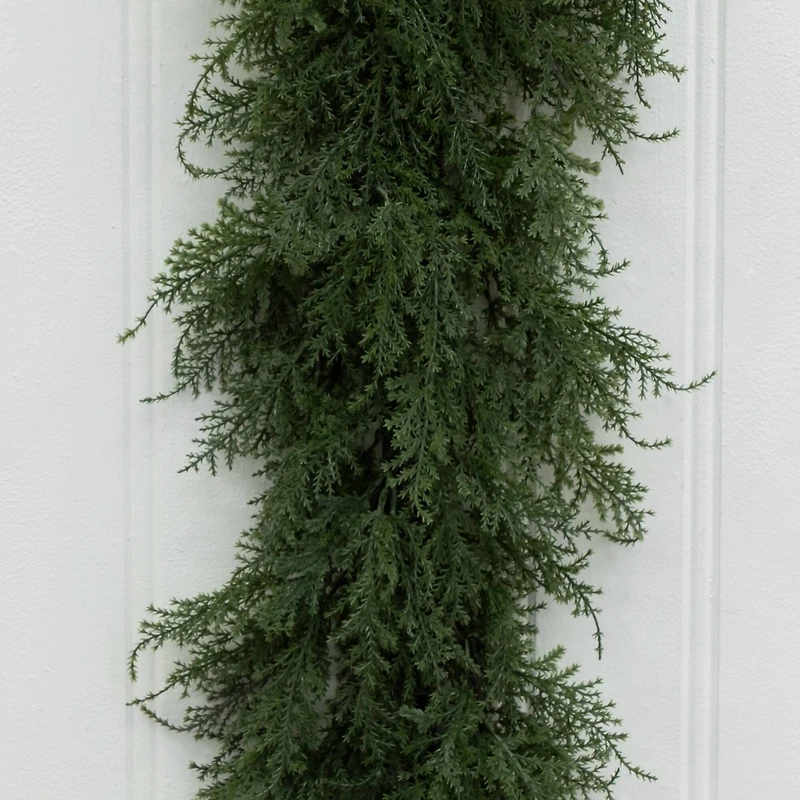 5ft. Cedar Garland