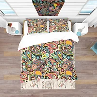 Designart 'Traditional Asian Elements Paisley' Bohemian & Eclectic Bedding Set