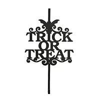 19" Halloween Trick or Treat Wreath Hanger
