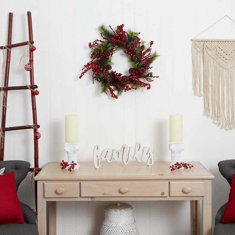 24" Red Berry Wreath
