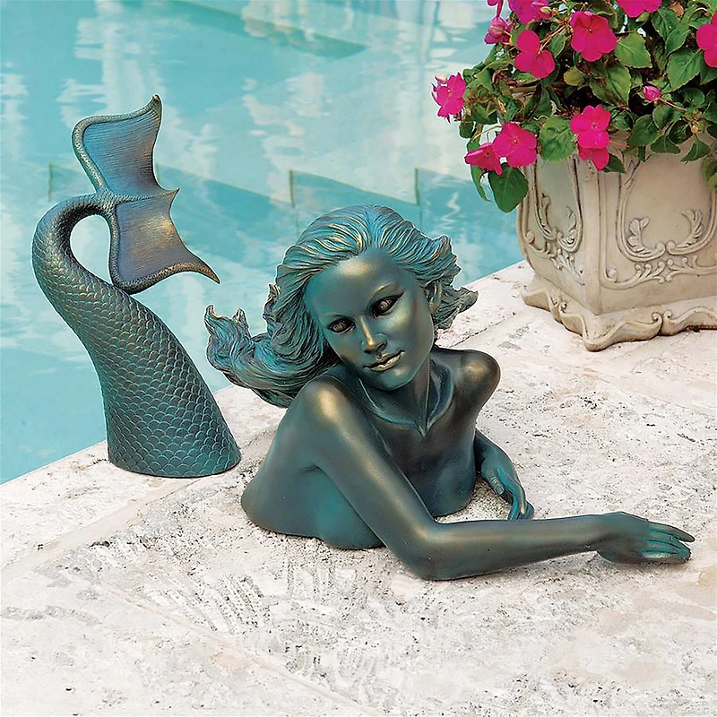 Design Toscano® 7" Meara the Mermaid Sculptural Garden Swimmer Statue