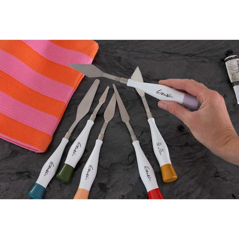 Gamblin The Hoyt Palette Knife, 2.75"