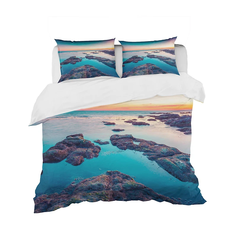 Designart 'Blue Sicily Island' Coastal Bedding Set