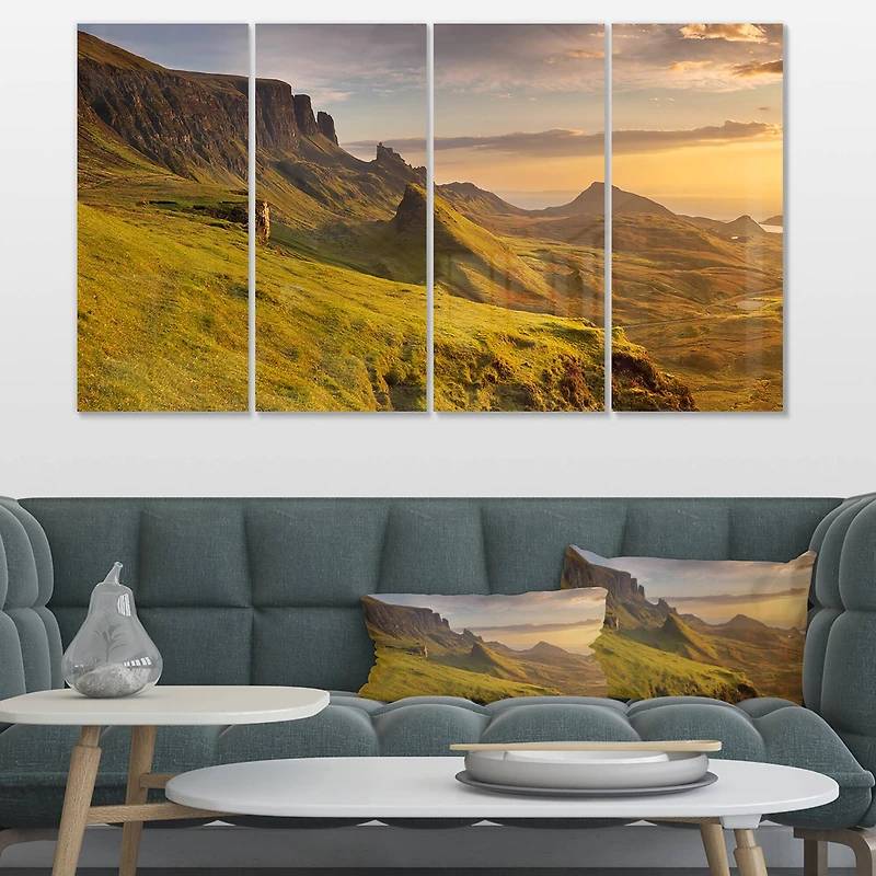 Designart - Sunrise at Quiraing Scotland