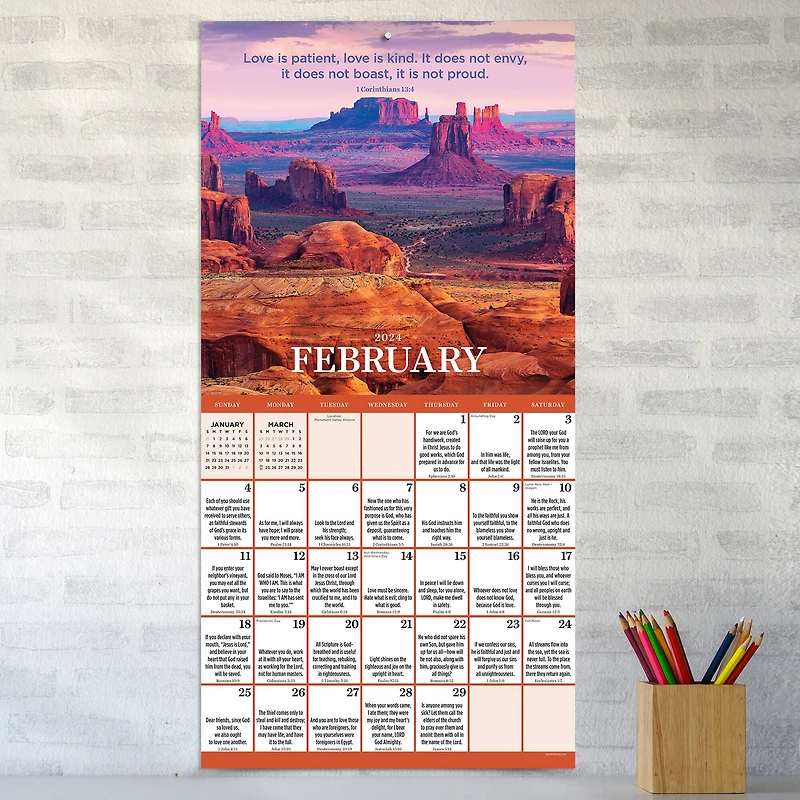 TF Publishing 2024 Daily Verse Wall Calendar