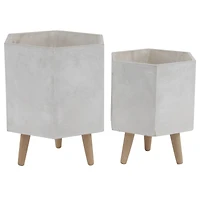 CosmoLiving by Cosmopolitan White Polystone Contemporary Planter Set
