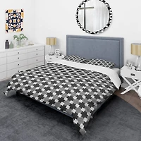 Designart 'Geometric Monochrome Pattern II' Mid-Century Duvet Cover Set