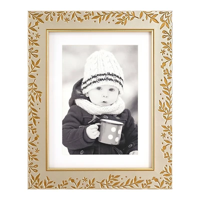 5" x 7" Embossed Leaf Plastic Frame by Studio Décor