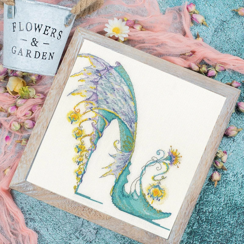 Bothy Threads Fairie Ball Counted Cross Stitch Kit