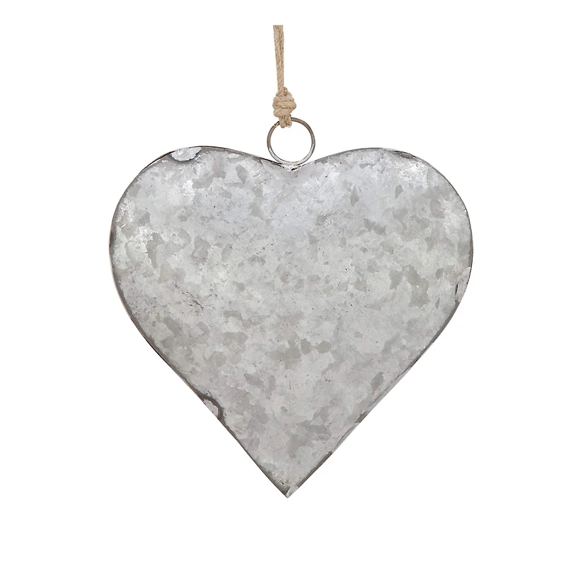 Gray Metal Hearts Rustic Windchime Set