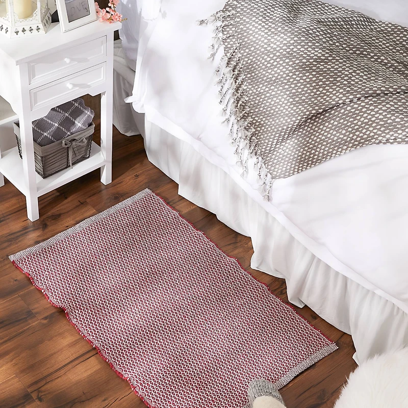 DII® Diamond Handwoven Recycled Yarn Rug