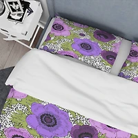 Designart 'Purple Retro Fantasy Flowers' Mid-Century Duvet Cover Set
