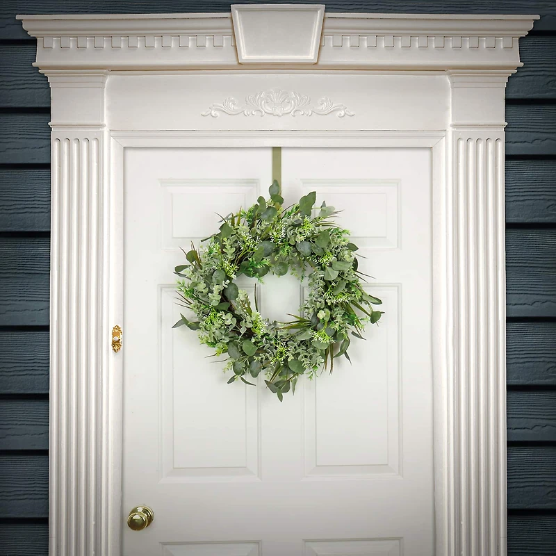 22" Eucalyptus & Grass Wreath