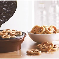 Brentwood Nonstick Mini Pretzel Maker