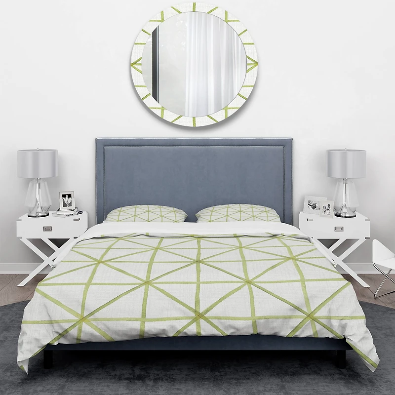 Designart 'geometric Green Triangle II' Geometric Bedding Set